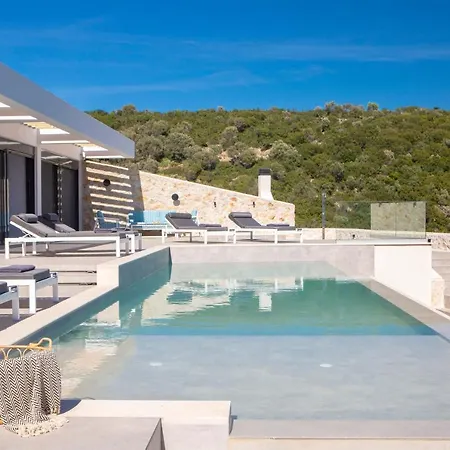 Rona Lefkada